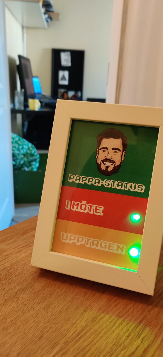 Tobibben's tweet image. Thanks @cairn4 for the idea. Running on an ESP32, fetching my @MicrosoftTeams presence status via their graph API.

#workingfromhometips