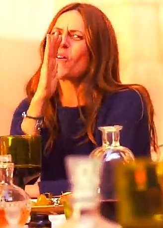 itsmearrunima's tweet photo. Raquel's expressions 😍😍😍
#MoneyHeist #LCPD4 #raquelmurillo #lisbon 
[Caps from crack vid] https://t.co/F8zhAFEVjk