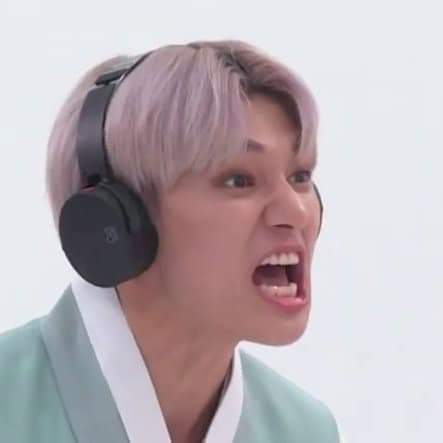 ateez screaming ; a LOUD THREAD