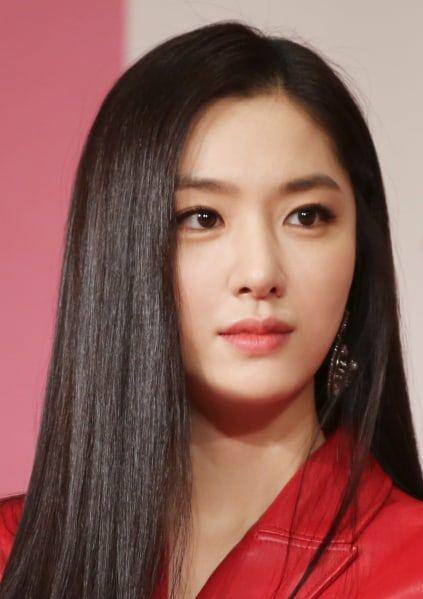 which drama/movie/variety show etc you first knew this actress?actress: seo ji hye