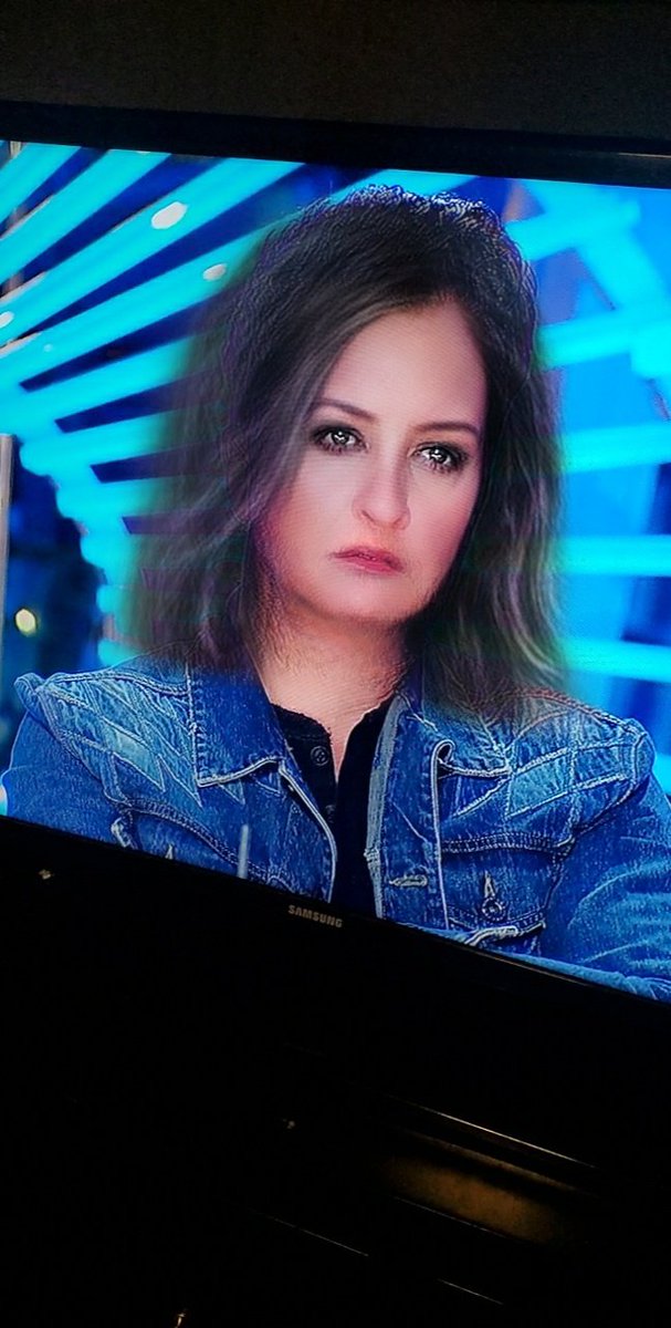 RedmondJace's tweet photo. @LukeBryanOnline Thank you for bringing some joy during these trying times #Snapchat #Snapchatfilter #Lukebryan #SnapchatCelebrityChallenge #Doggyfilter #babyfilter #girlfilter #AmericanIdol #KatyPerry #RestingBitchFace https://t.co/fJvq0s75bv