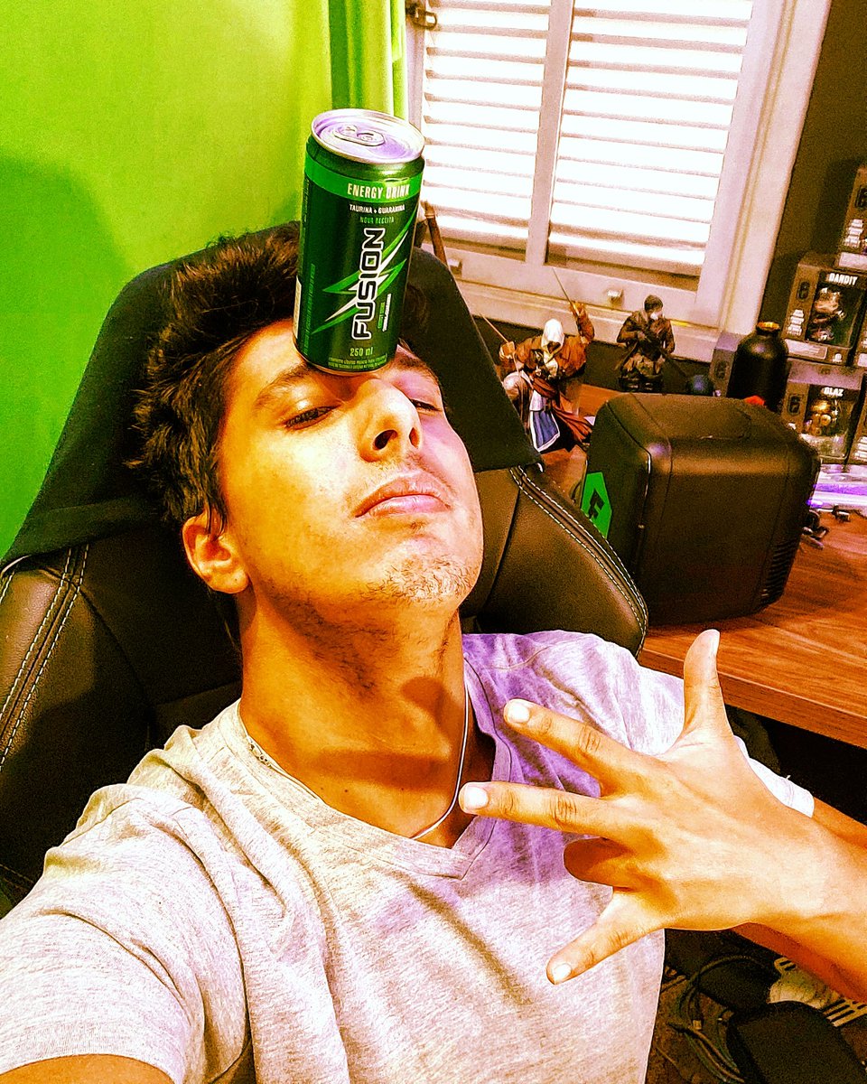 oretalha's tweet photo. Ouvi LIVE on?? No filter @fusionenergybr #squadfusion https://t.co/j0WduF3h6H