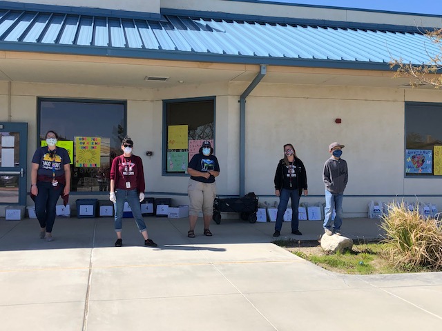 wes_elementary's tweet photo. We miss our Westpark family! #WESstudentrock #wemissourstudents https://t.co/zXUvChHKd3