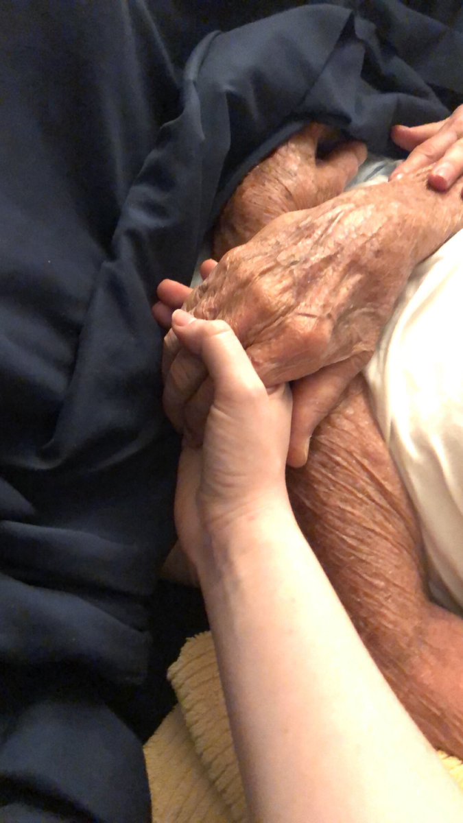 CaseyWise25's tweet photo. 12/13/1919-4/14/2020
“And I wish Grandpas never died”
See you subsequently, Papa, I love you 💕👼🏼 https://t.co/9n004lx7vD