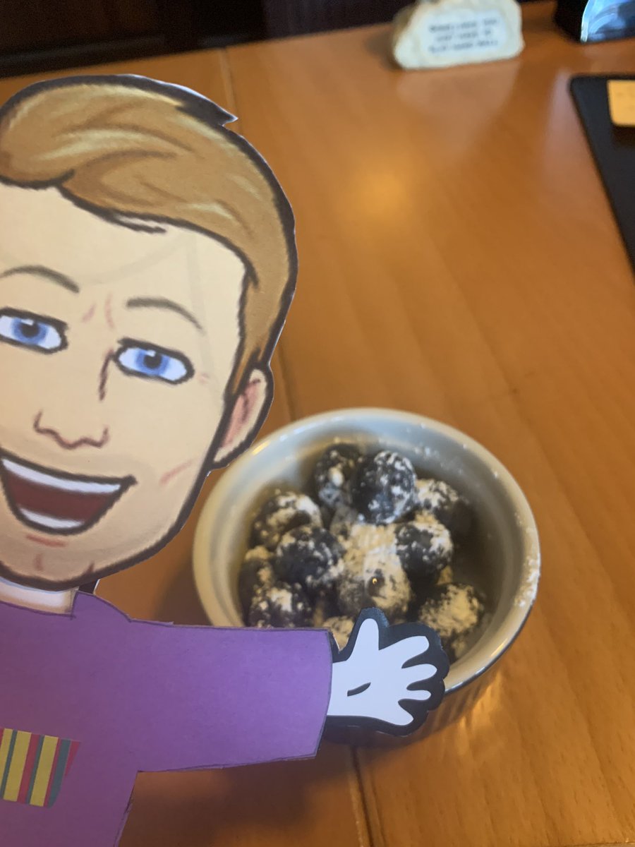 mark_denzin's tweet photo. #mrsolstice is enjoying some brain healthy blueberries this morning getting ready for another productive #workingfromhome day #thelongestday #ENDALZ https://t.co/cbeX4XCXqn