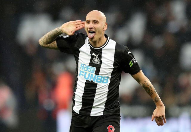 CM - Jonjo ShelveyThe greatest bald player of our generation. His passing range is better than any midfield player in history. Would absolutely shine in a good team.Hates Rafa but they kiss and make up because aImirxn told him too on this bird app.