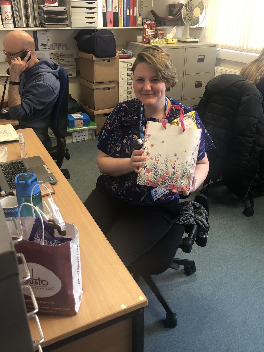 Stef_MHNurse's tweet photo. Me &amp; Lucy have spent the morning delivering donations &amp; getting lots of smiles in return! We’ve delivered to our wonderful Sodexo staff, security, physical skills (PPE team), pharmacy, perinatal, acute wards, catering team &amp; Bluebell THANK YOU. @SWLSTG #nhsdonations #tooting #nhs https://t.co/SPsX1BUHxz