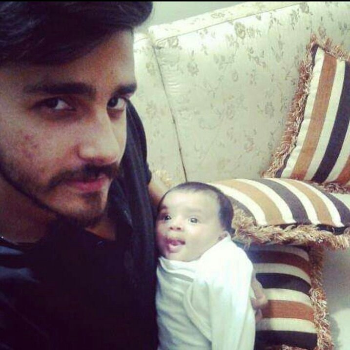 NotJustSalmanJZ's tweet photo. Meri #Ammi boltien hain mai bhttttttttt handsome hoon aur maaien kabi jhoot nahi boltien ❤😅
#NewProfilePic #KhaKhaKIpBanGayaHoon  #RecentOne #Saira https://t.co/xhe05ysEDH