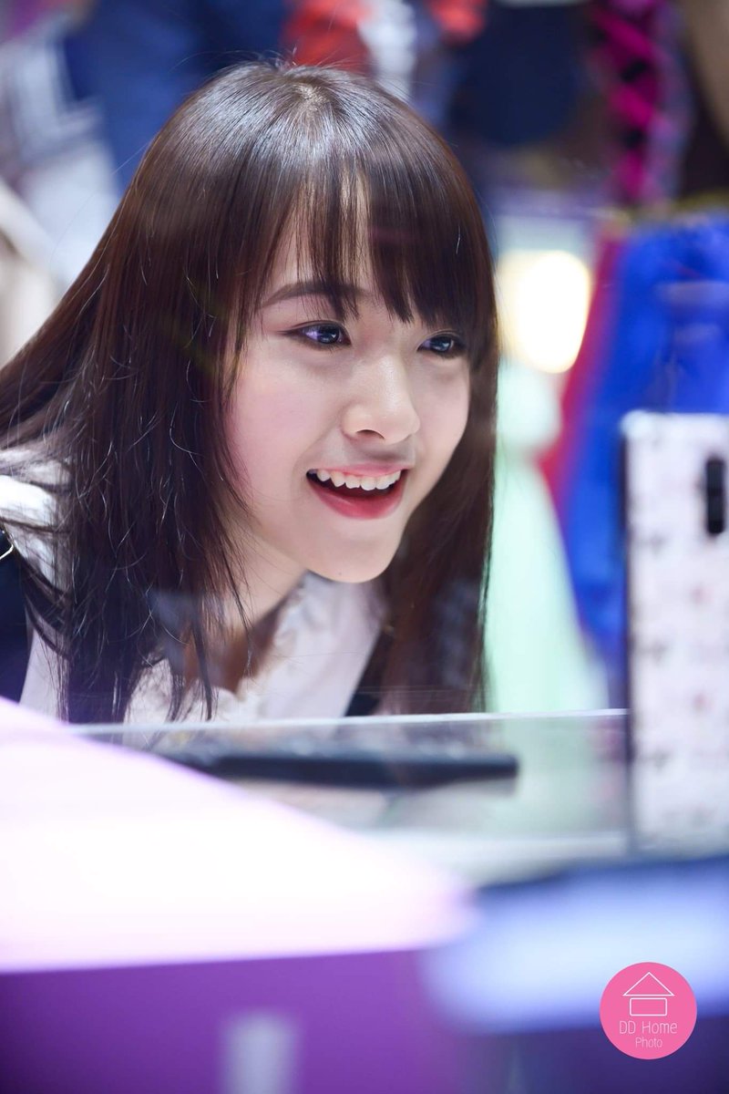 iford_noomnim's tweet photo. จนป่านนี้ยังคงมูฟออนจากเพลงโคฟของน้อนไม่ได้ 555
วันนี้เป็นยังไงบ้างน้าา ได้ปลูกต้นไม้เพิ่มปะนะ หรือว่าได้ไอเดียไปแต่งห้องเพิ่มอีกป่าวว ~~
ไม่ว่าจะยังไงก็ทำมันอย่างแฮปปี้น้า และก็ผ่อนคลายสุขกายสบายใจด้วยนะจ้ะ
คืนนี้ฝันดีน้าต้าวหนู รักน้าาา ❤❤
#goodnightNatcha #Days30
#NatchaOom https://t.co/ACNmfUz8xY