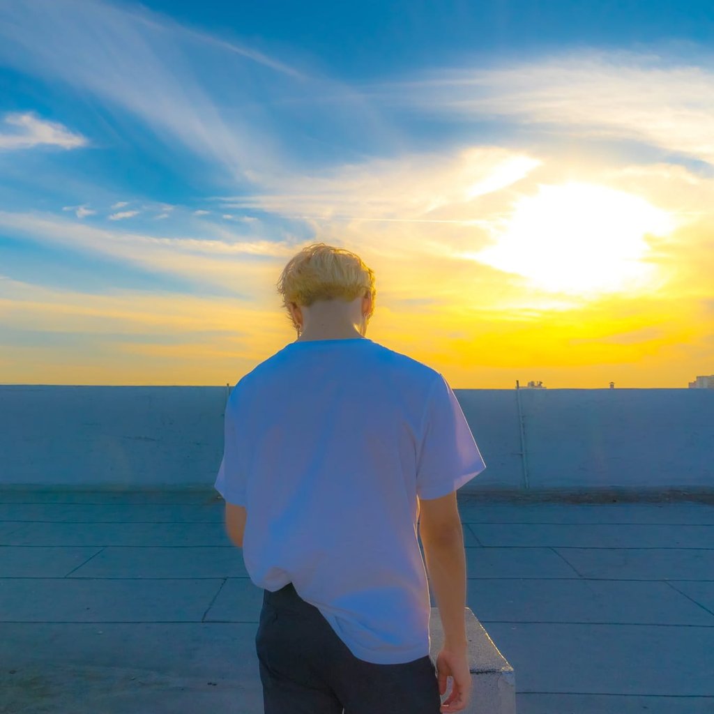 TrangNg_jkjmtt's tweet photo. ๐๐
#FilterByJimin #FilterStandOut #MainDancer #LeadVocal #์ง๋ฏผ #JIMIN #JM #๋ฐฉํ์๋
๋จ์ง๋ฏผ #BTSJIMIN #BTSJM #ใธใใณ #๋ฐ์ง๋ฏผ https://t.co/byNLSUHgWy