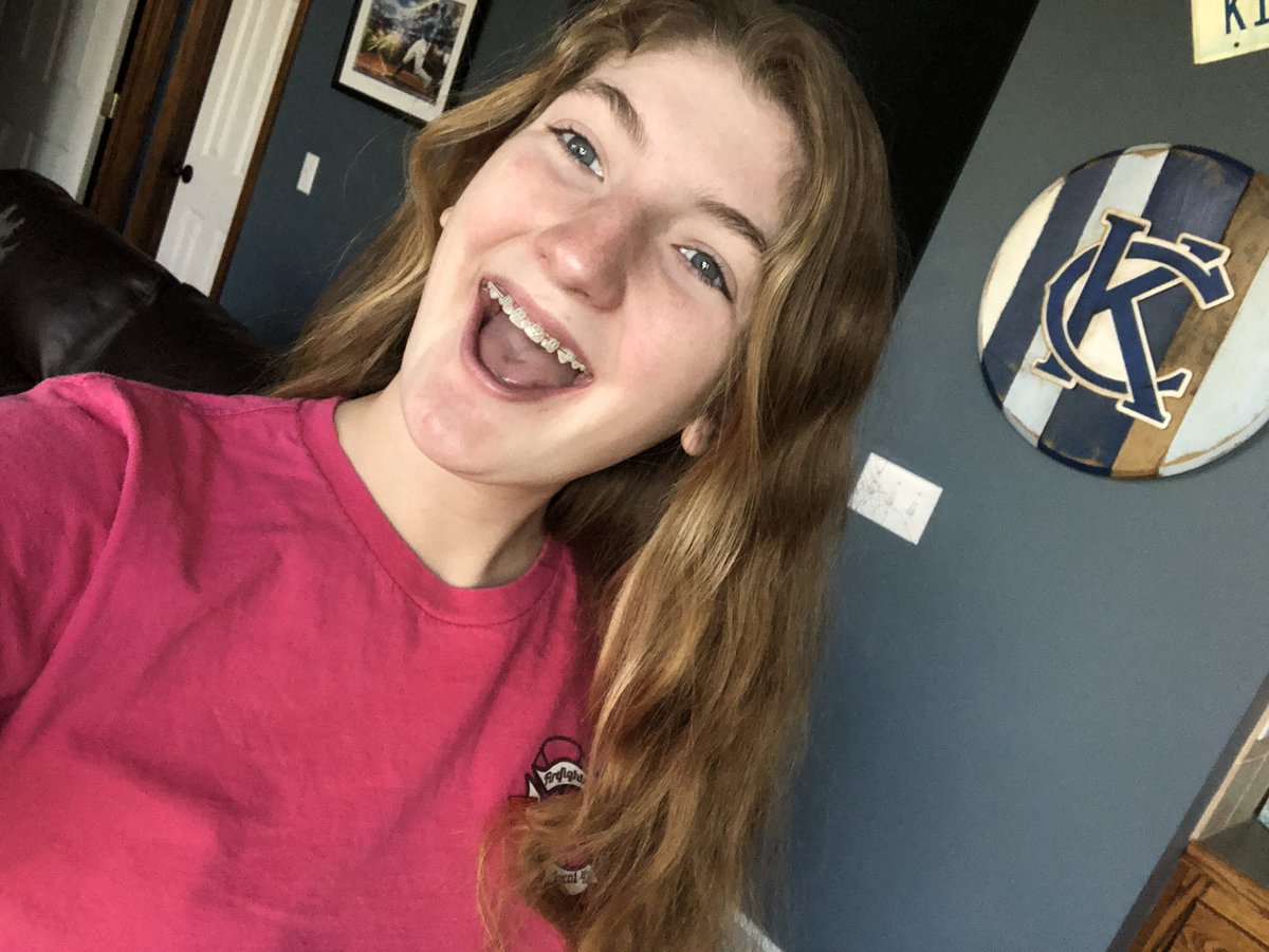 CasseyKinman's tweet photo. happy pink out day! #LSNVirtualSpirit https://t.co/NmYDxQHH9w