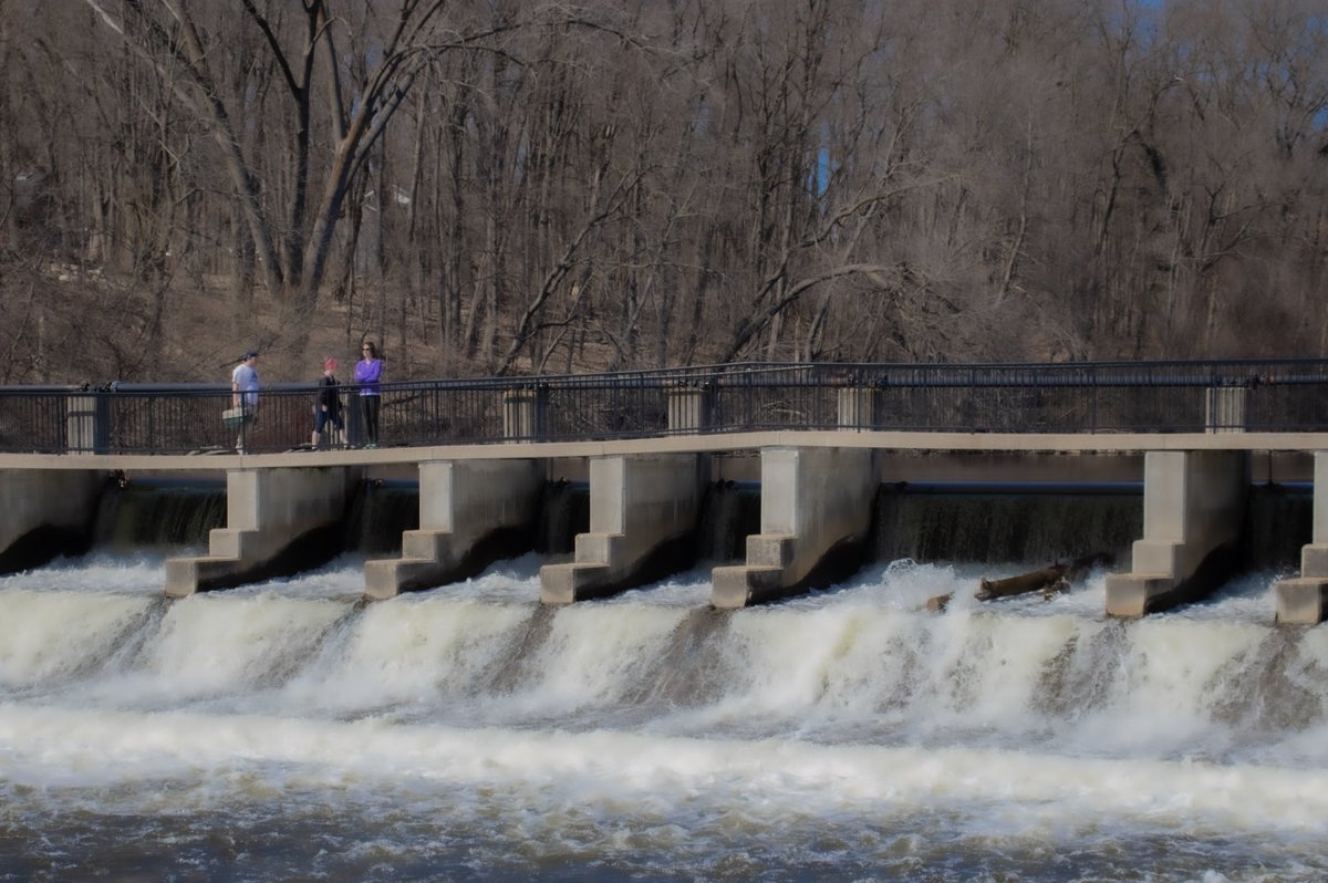 whitsgraphics's tweet photo. Shot this pic at 1/500 and smoothed our the water in Lightroom to make it look like a slow shutter shot!
#photography #photos #photographyclass #canonrebelt7i #dam #dampic #damphoto #natureshot #naturephoto #naturephotography https://t.co/vHLIQIHCgD