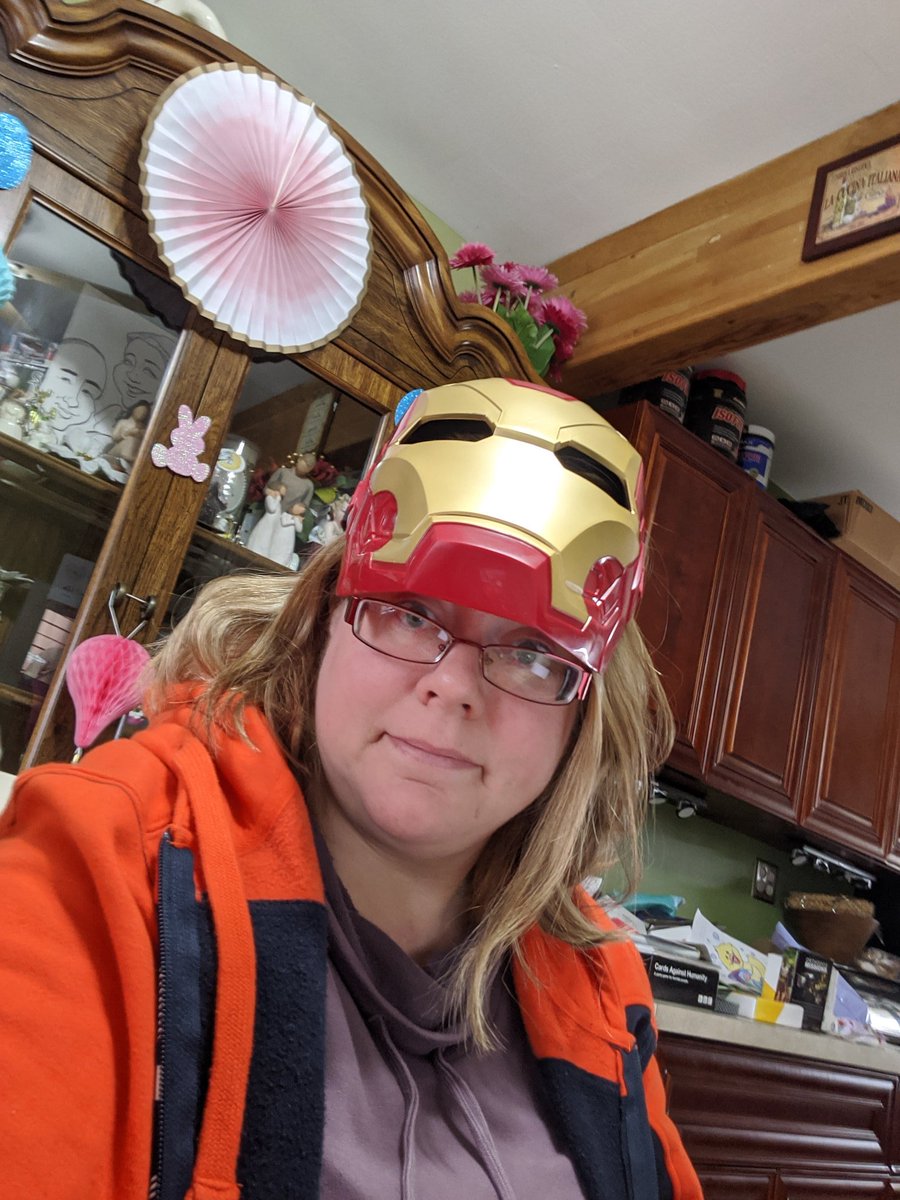 MrsCKopka's tweet photo. This is how super heroes work on rLearning and support their students! #rlearning #vvsdproud #vvddlearns #keeplearning @JJLFlames @NEUPROUD https://t.co/CUldqf2Fb8