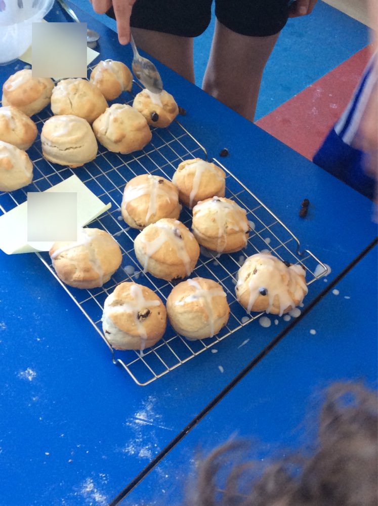 Year4Hempland's tweet photo. We had great fun at school today using Mrs Souch’s delicious hot cross scone recipe 🍪 https://t.co/ovFMDRclAu