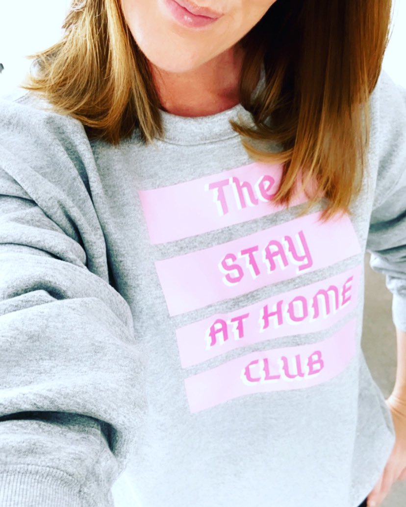 goggleboxemma's tweet image. Love my jumper that arrived today from @Fearlesscustom this my second jumper from here but this really is special #takenote  #stayhome  #staysafe #StayHomeSaveLives #covid19 #pandemic #support #simplereally #dontbesmart #helponeanother #thestayathomeclub 😇🤷🏼‍♀️🙌🏼❤️ @goggleboxshow