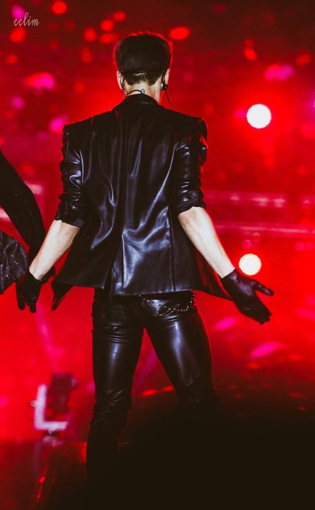 Shownu in leather jackets/pants/gloves— a very needed thread 