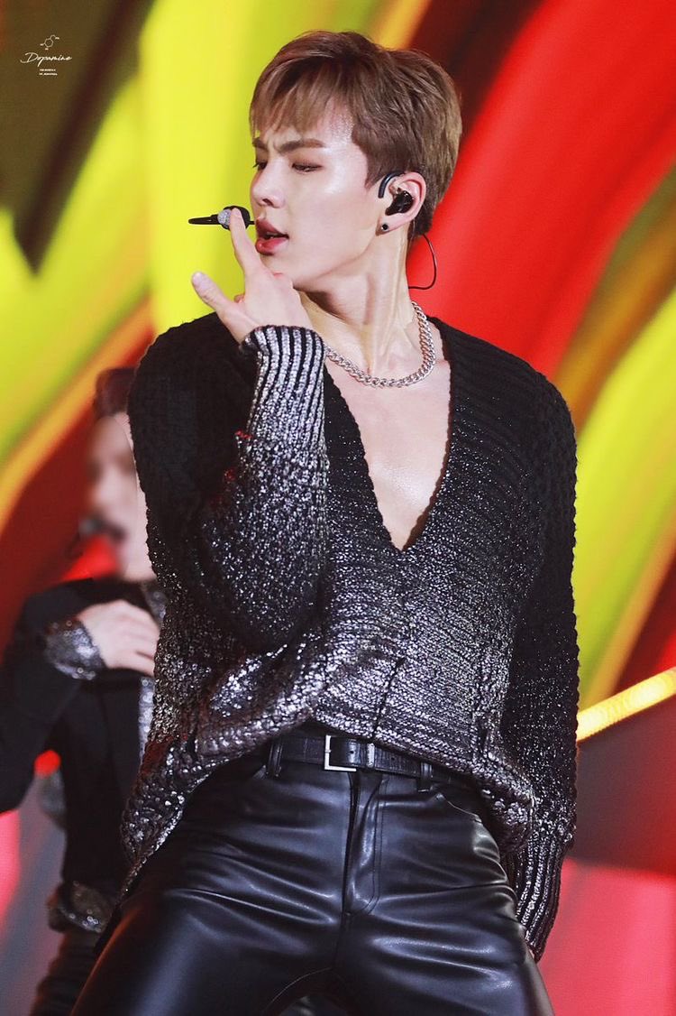 Shownu in leather jackets/pants/gloves— a very needed thread 