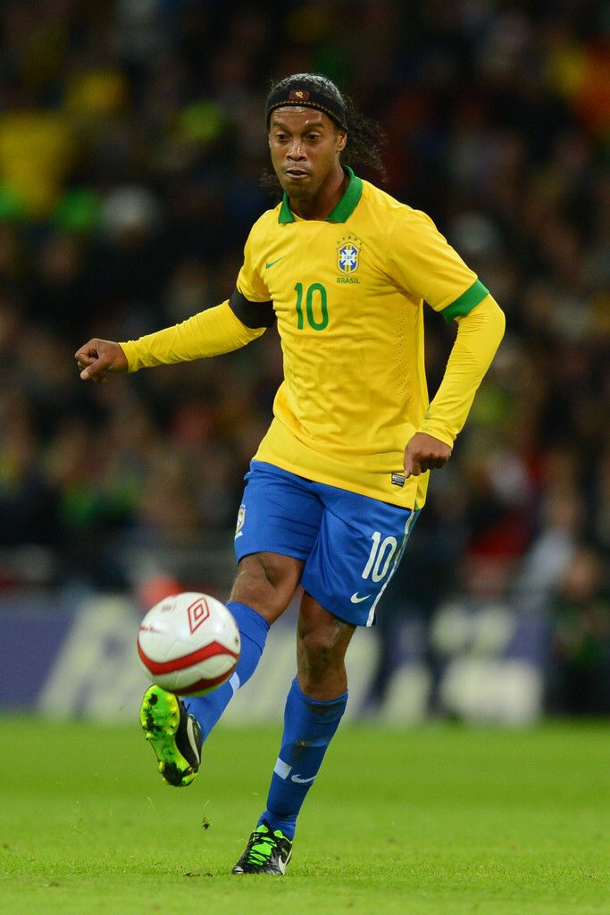 futbolretroes's tweet photo. Si sólo pudieras fichar a uno... ¿A quién sería?

RT: Ronaldinho
❤: Zidane https://t.co/IwzArok7Xc