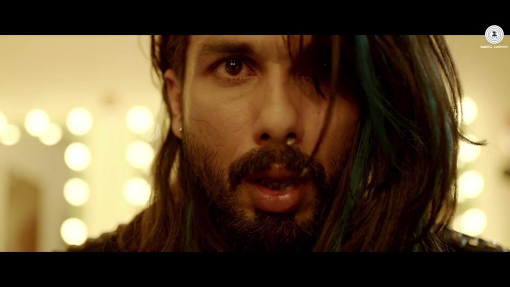  #UdtaPunjab In Udta Tommy was literally beaten by everyone, instead of being the hero of it he was shown so weak. But He was the soul of the movie because of him we got to see fun and lighthearted scenes in a very serious movie, He nailed the role like a boss.Who's the Gabru?