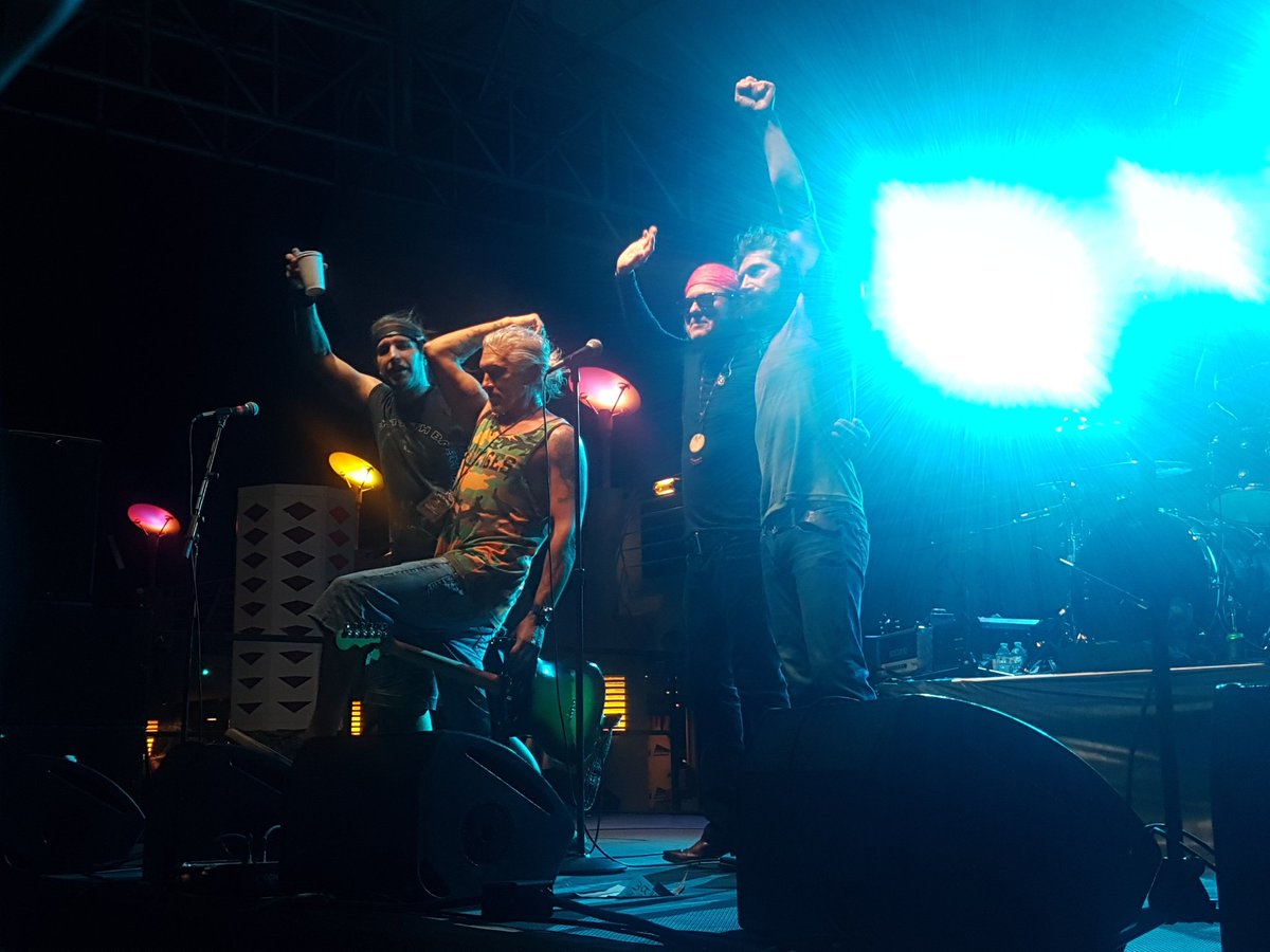 jenijealousy's tweet photo. @acevonjohnson @dankojones @CalabreseJohn Lynch Mob, #MORCX one of the last bands I saw before lockdown. https://t.co/EfBPkHbTW2