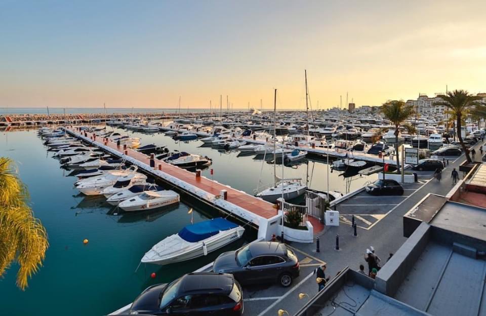 MarbellaInter's tweet photo. Luxury apartment for sale in Puerto Banus #Marbella panoramic Mediterranean sea views   €2,000,000 
https://t.co/IQgQRPAZQR

#luxuryrealestate #costadelsol #realestate #intermarbella #puertobanusproperty  #costadelsolproperty #puertobanus 

Email: info@intermarbella.com https://t.co/v9peOXfezG