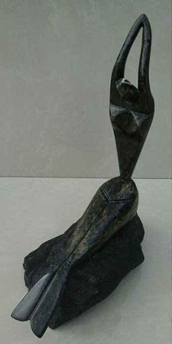 esculturasAG's tweet image. Amigos de Twitter, me pasó lo que a muchos en Venezuela, me quedé sin reservas de dinero, hago esculturas en piedra Serpentina, estoy vendiendo algunas de mis obras para obtener dinero y así poder comprar mis pastillas hipertensivas y comida, contacto por DM, por favor RT