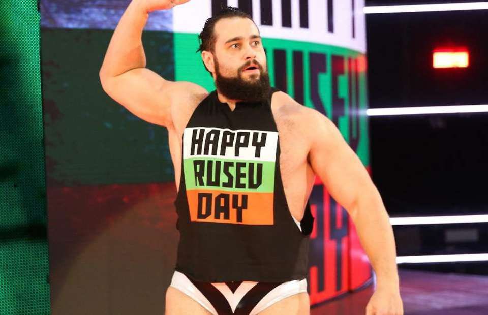 luchalibreonlin's tweet photo. 🚨🚨🚨¡Última hora!🚨🚨🚨

La WWE acaba de dejar en libertad a... RUSEV!!! 💔💔💔💔💔💔💔💔💔💔😭😭😭😭😭😭 #WWE https://t.co/5gXNQixhjV