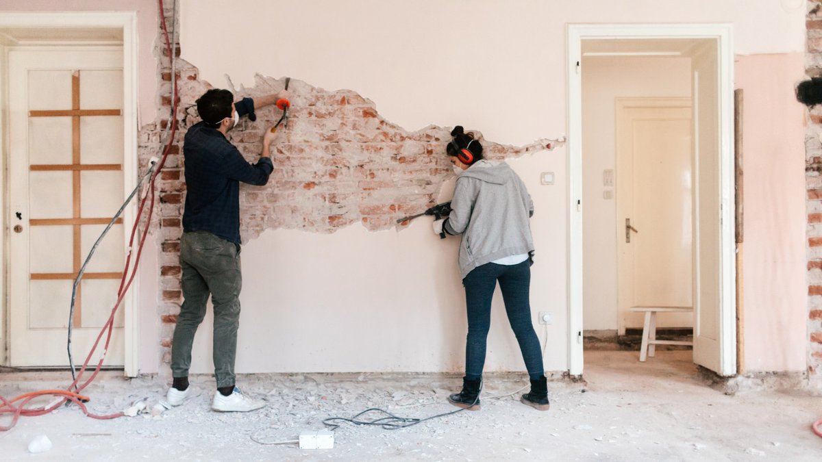 BackBayRealty's tweet photo. Check out how self-quarantine is inspiring DIY home improvement

https://t.co/fT3JOAbjps https://t.co/SjrIbuQBaF