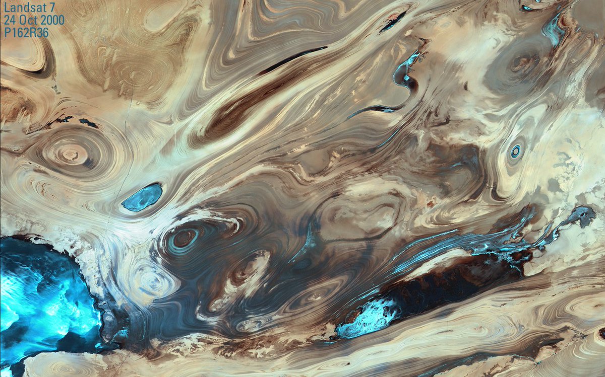USGSLandsat's tweet photo. #Landsat 7 was launched #OTD in 1999. To date, it has acquired over 2.7 million scenes and users have downloaded over 34.7 million L7 scenes from the @USGS archive. Happy Birthday old bird! 🛰️🙌🎉@NASA_Landsat https://t.co/KkX3UlcIWC