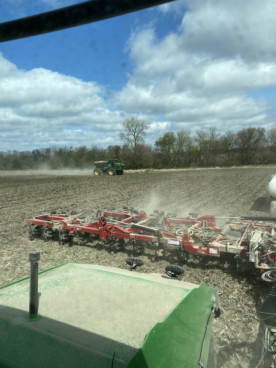 ADEFarm's tweet image. ⁦@mlbosto⁩ ⁦@BAFairfull⁩ ⁦@MMServiceFS⁩ ⁦@TylerReichmann⁩ ⁦@Krager13⁩ ⁦@tprice70⁩ #getnit✅morecorn