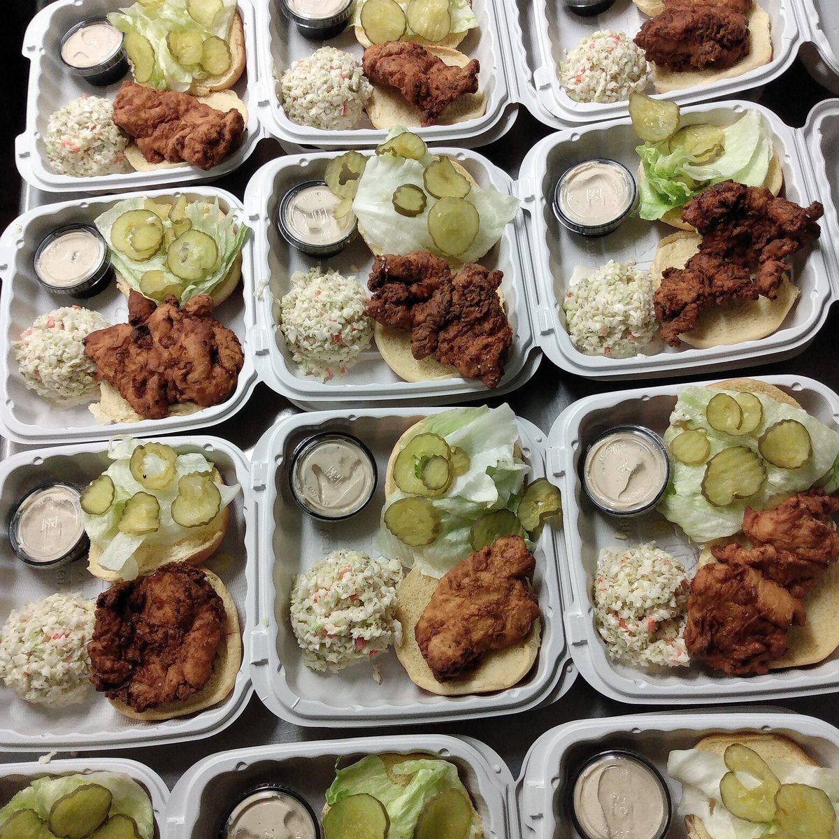 PopsSeaBar's tweet photo. Platters going out to local @DCFD staff. Engine 9 (U street) + engine 21 (Lanier). Funded by a generous neighbor, cooked + delivered by Chef. We love our customers + we're thrilled to give back to our first responders. #PayItForward https://t.co/EGLOh0NRtl