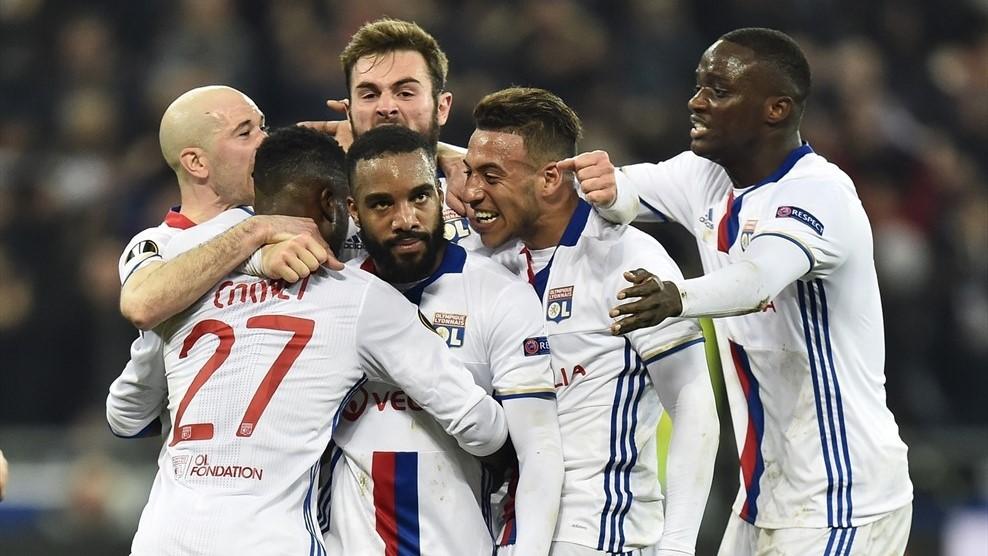 CaptainSnr_'s tweet photo. @OL #MonMatchOL
OL 4-2 Roma
Et le but du général dans le temps additionnel https://t.co/4uPTCBrkD3