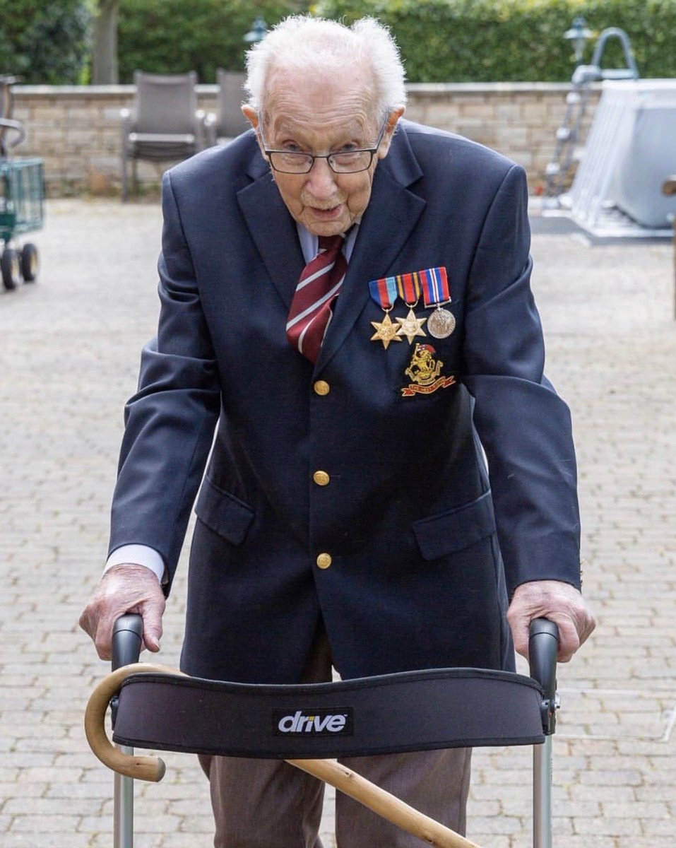 Army_Leadership's tweet photo. Army Leadership stays with you throughout your life. This is the inspirational @captaintommoore leading from the front in fundraising for the @NHSuk https://t.co/D4flaGKlMe