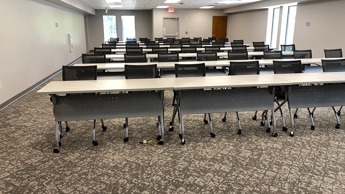 TimBT360's tweet image. Looking good at Oakhurst Medical . Great job guys !