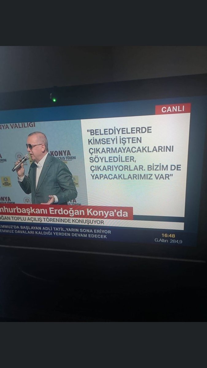 GunceIzmir's tweet photo. Unutulduk adalet istiyoruz @RTErdogan @dbdevletbahceli @mehmetozhaseki   #5393Mağdur https://t.co/q7Tn4La7sX