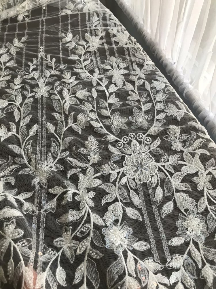 luengsasiphong's tweet image. Wonderful lace! 😘
#ชุดแต่งงาน #ตัดชุดแต่งงาน