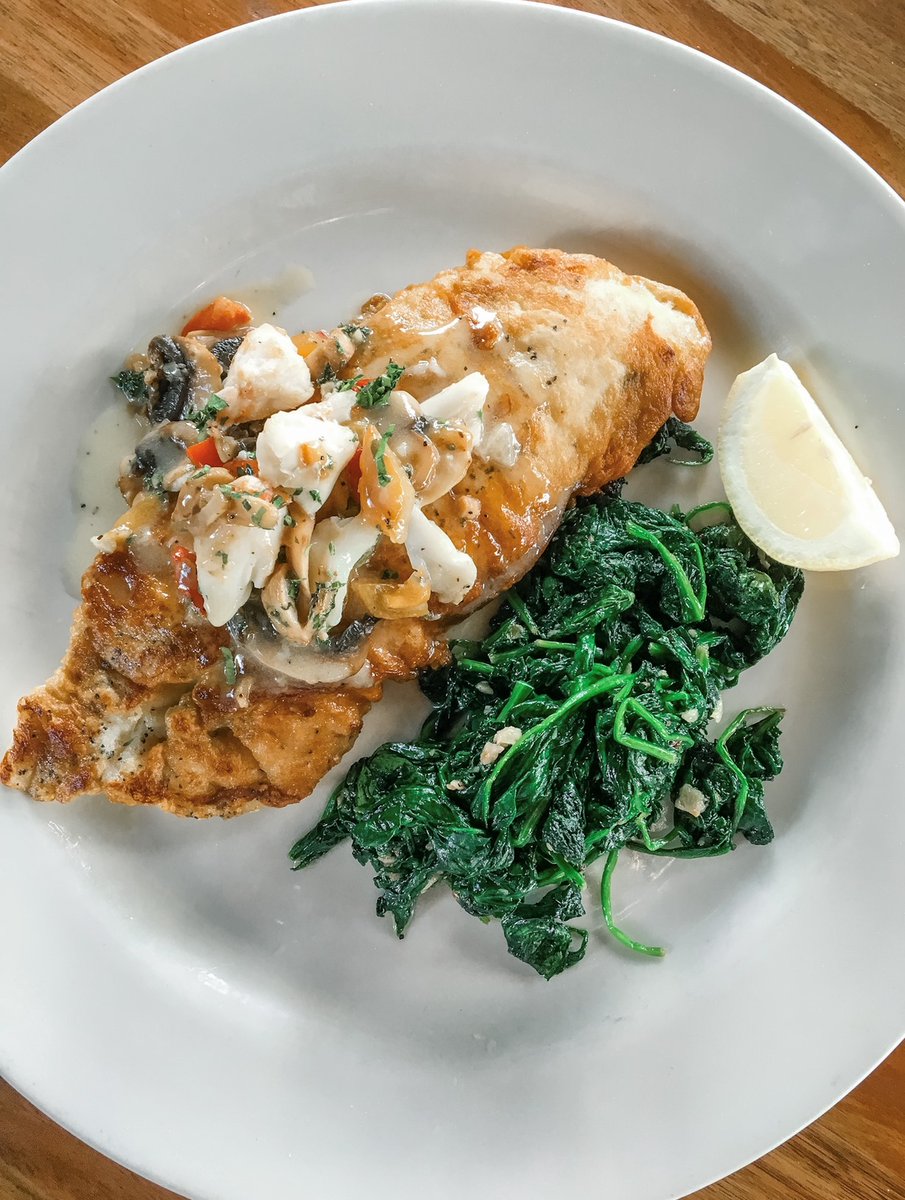 EventsNVG's tweet image. Need a dinner idea?

Grab a Snapper Nino from us for dinner tonight! Don't miss out on one of our favorite #seafood entrees!

Enjoy this meal with having #virtualdinner w/family &amp;amp; friends during the #COVIDQuarantine. This dish will make you feel at home!

#MissingHOU