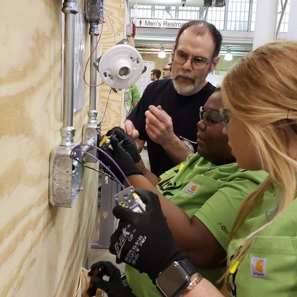 It's Build My Future Day! This year's Iowa Skilled Trades event is canceled, but it was one of our favorite events with our iJAG students last year and we cannot wait to take all of our programs next year! #iJAGRocks @IASkilledTrades