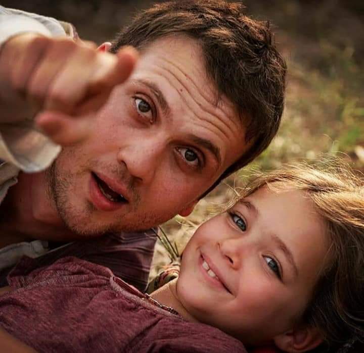 tangelym's tweet photo. Ver "TRAILER DE LA PELICULA MILAGRO EN LA CELDA 7 NETFLIX" en YouTube https://t.co/eOCWcKQw6c https://t.co/EUlxyktUef