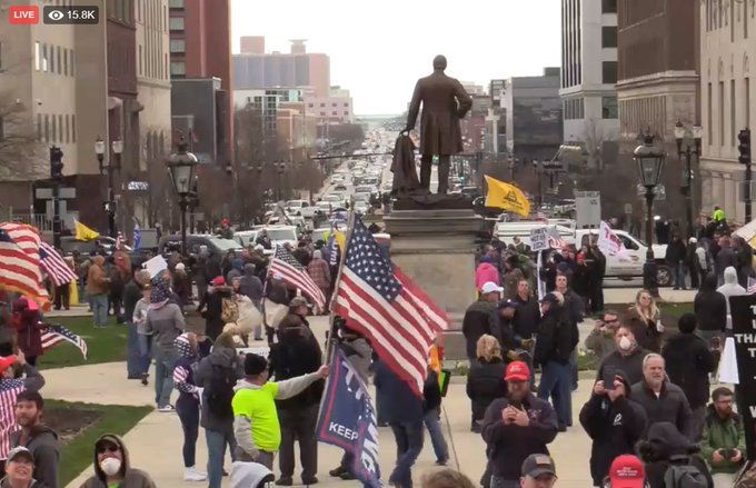 View image on Twitter