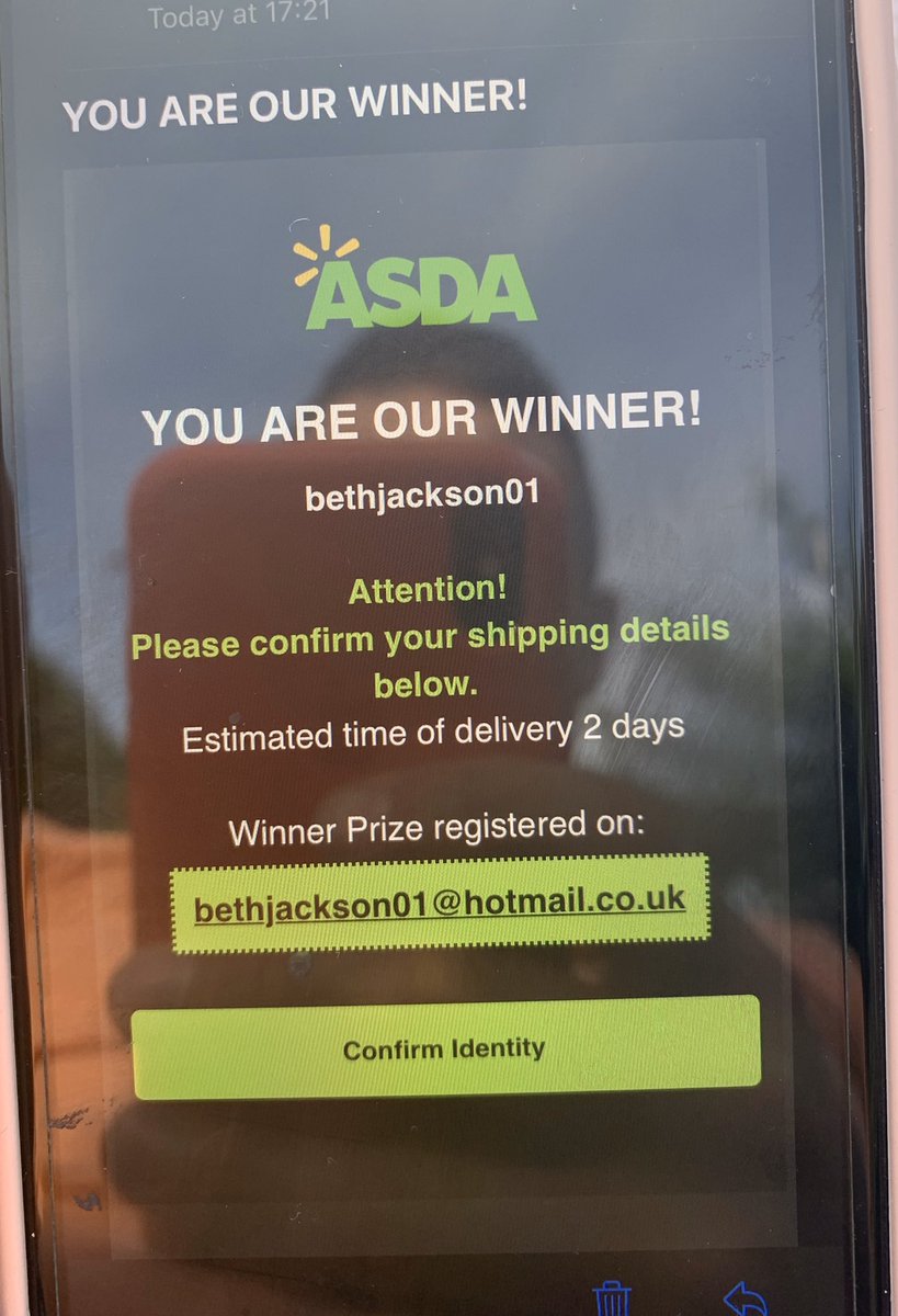 tangoste's tweet photo. @waitrose is this a scam? The email address it’s from is waitrose@em.waitrose.com https://t.co/IXfXNOxuxJ