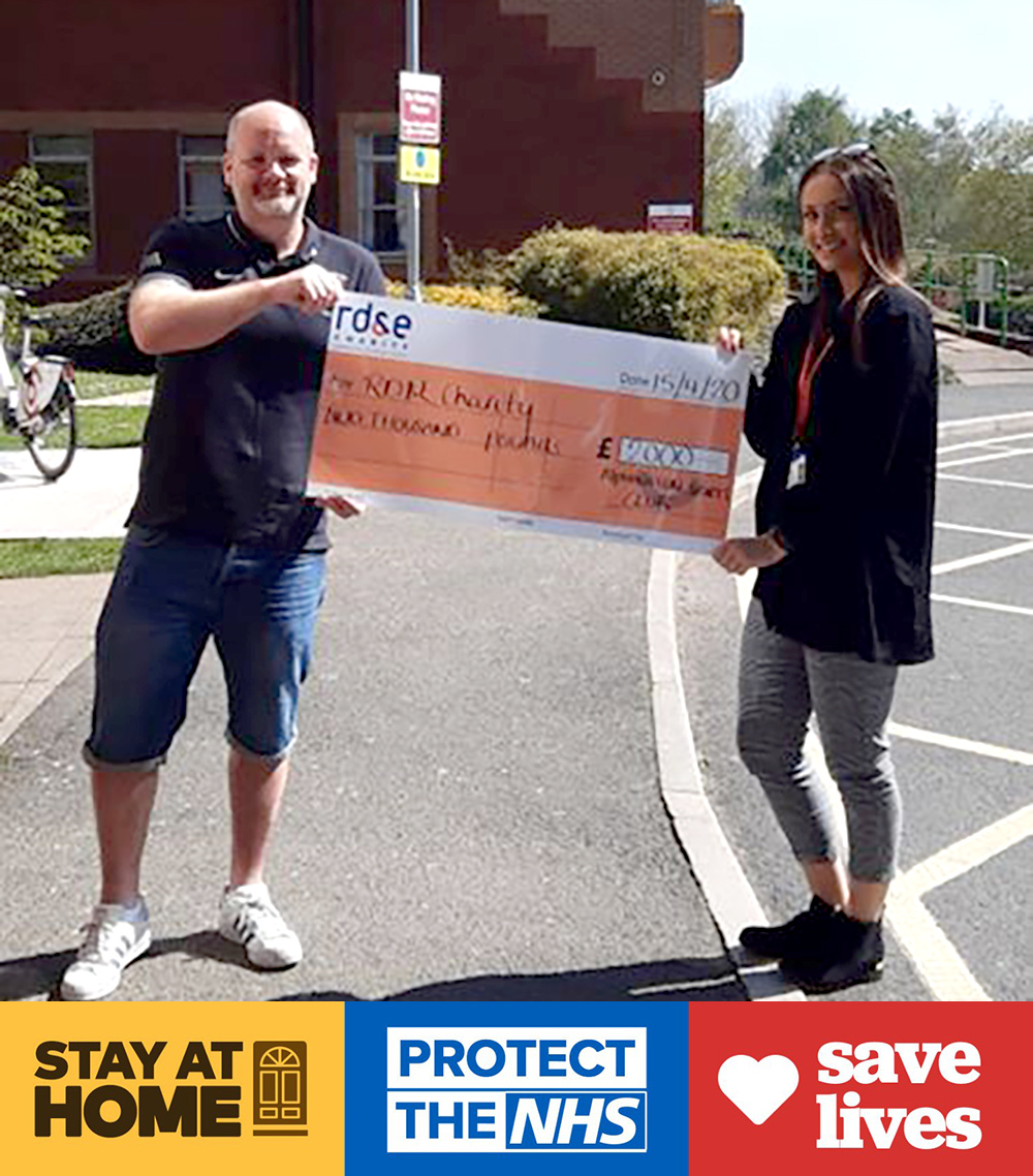 Shout-out to Alphington Sports Club who recently raised and handed over a cheque for £2000 to the Royal Devon &amp; Exeter NHS Foundation Trust Charity.

Brilliant! #helpushelpyou 💙👏👏