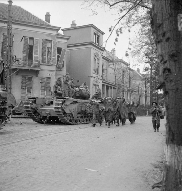 brucefmacdonald's tweet image. Apr 15 1945: Cape Breton Highlanders participate in advance toward Terlet as the last areas of Arnhem, Neherlands, are liberated after of a five-day operation. Photo: German POWs in Allied custody, Arnhem. Hewitt (Sgt), No 5 Army Film &amp;amp; Photographic Unit / Public domain.