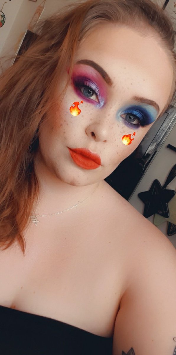 newmeggie19901's tweet photo. @beautybay IG: meganlouiseking17 https://t.co/mdf2Ugkj68