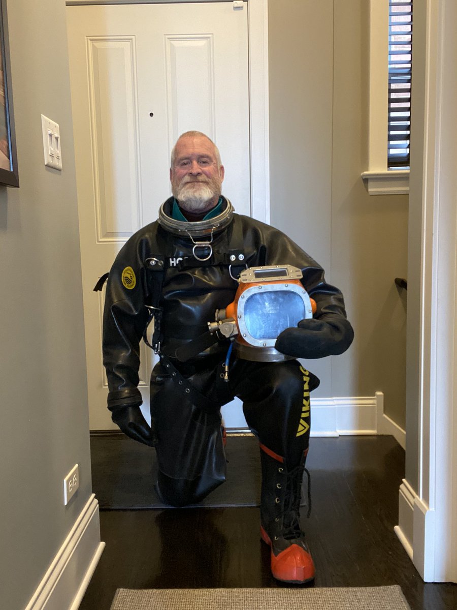 imheavyrubber's tweet image. #shelterinplace Commercial Diving #multilayered #vikinghd #divexhardhat