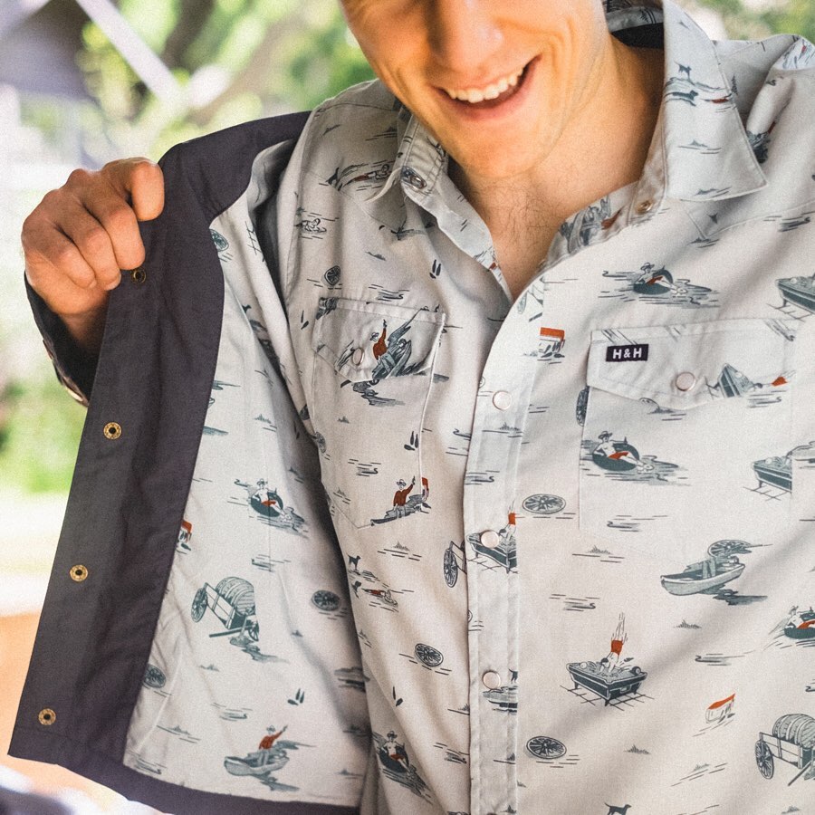 NetSuite's tweet photo. .@howlerbros is making the best of the unexpected by launching a new collection and donating a significant portion of the proceeds to two awesome organizations helping #smallbusinesses. Check it out: https://t.co/nRCylSdBGl #OpenforBusiness #WeLoveOurCustomers #InThisTogether https://t.co/7lCNlUqtZv