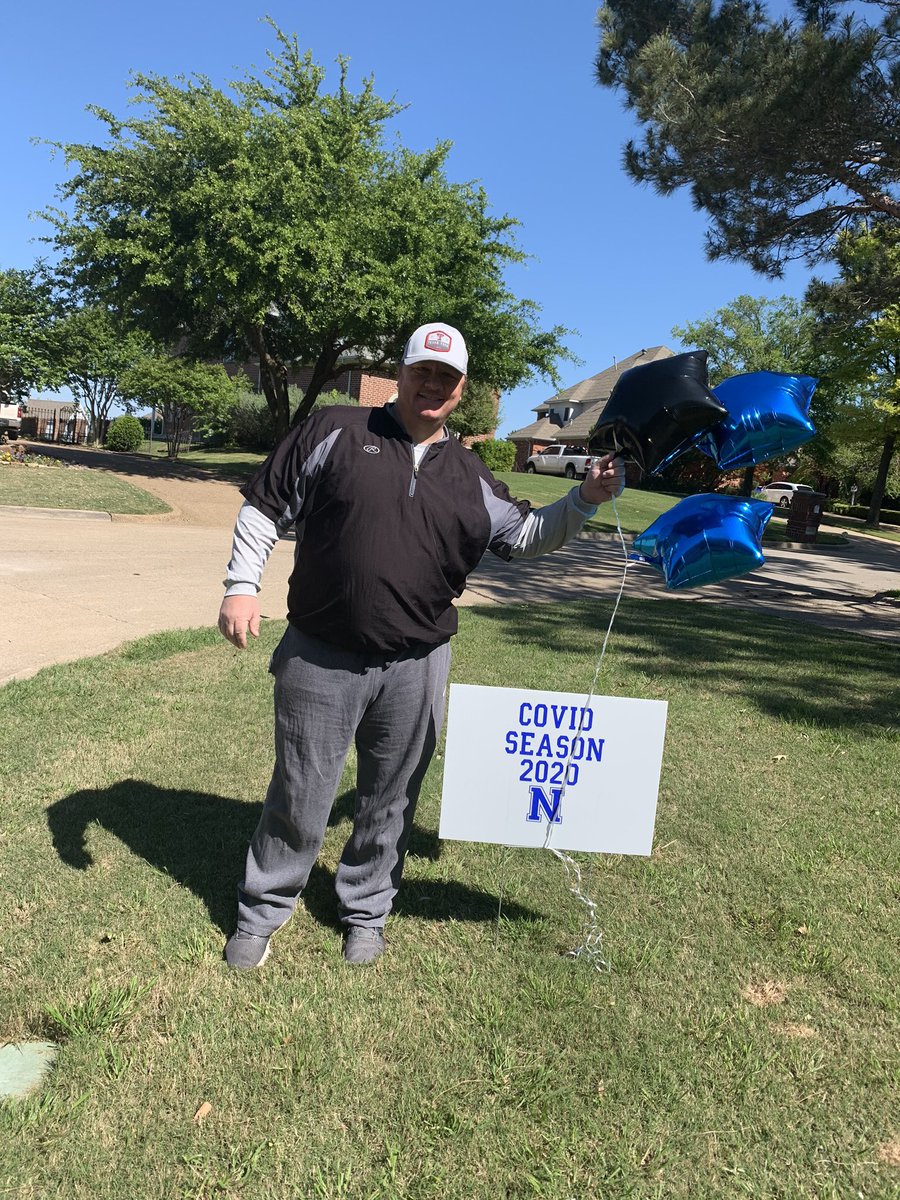 amysparks1976's tweet photo. What a special morning!! Thank You @ericadolsen and @vess_crystal for putting all this together for @Tsparks007 Thank you Varsity boys for getting up and coming to say HI! #goheavy #northforneybaseball #truenorth @NFBaseball https://t.co/lwB3LY2N2k
