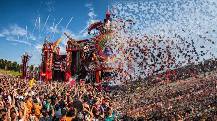 GrumpyKatarina's tweet image. Can q dance just put me out of my misery already 😂😢