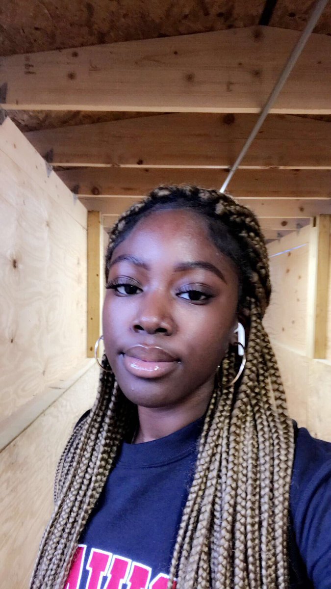 selfies i’ve taken in the wooden tunnels of the harriet tubman quadrangle: a thread