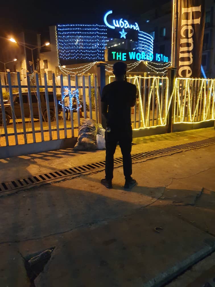 TheUnderGnotes's tweet photo. Understanding The Theory Of "Human Relativity" Is The "Goro" of The Quest For Knowledge. Unfortunately, This Game Has Programmed That As A "Cul-de-sac". Step Out Your Shoes, Try Someone Else's, You Might Learn Something On A Trip To A Dead End. #AfroHippy #HonestGuys #EMLK #TOT https://t.co/jHxkAkU8EZ